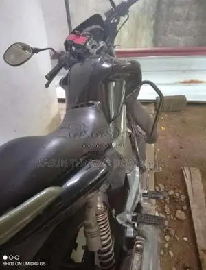 Hero-Honda Hunk 2008 Motorbike (Used)