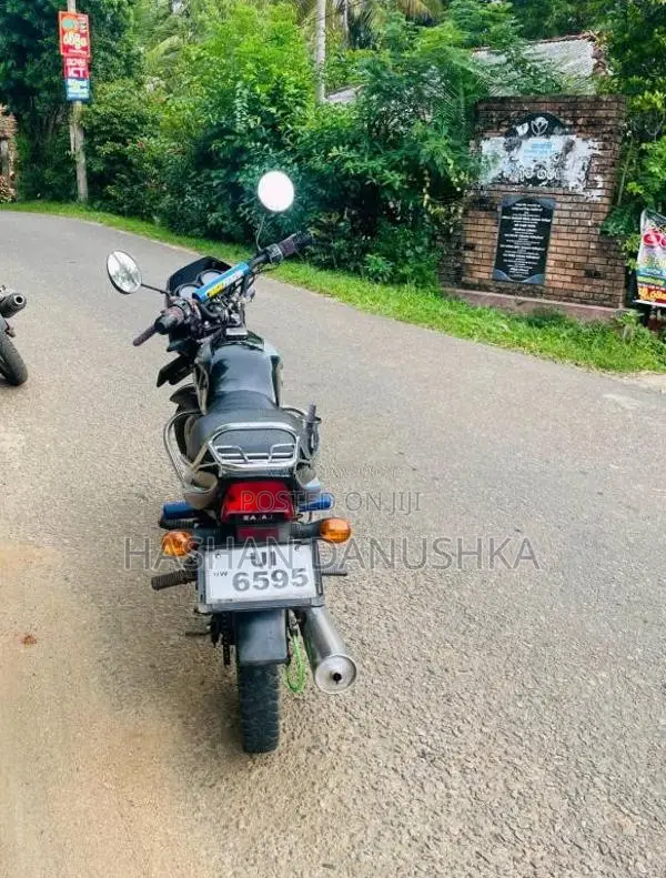 Bajaj CT-100 2007 Motorbike (Used)