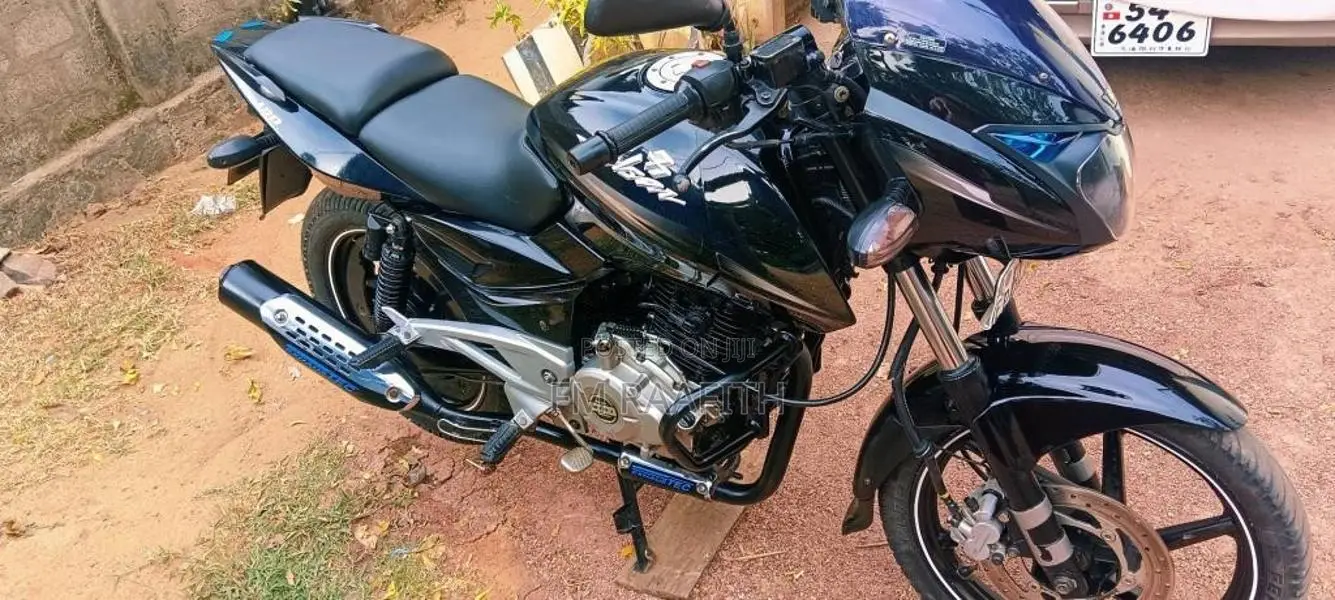 Bajaj Pulsar 2017 Motorbike (Used)