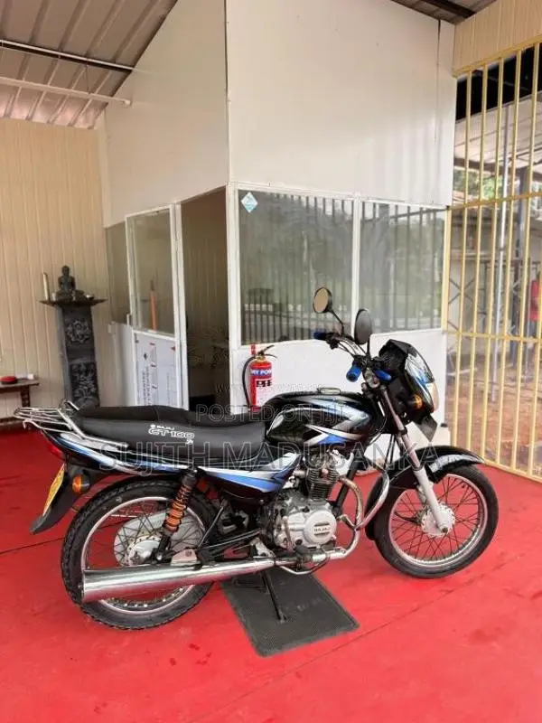Bajaj CT-100 2013 Motorbike (Used)
