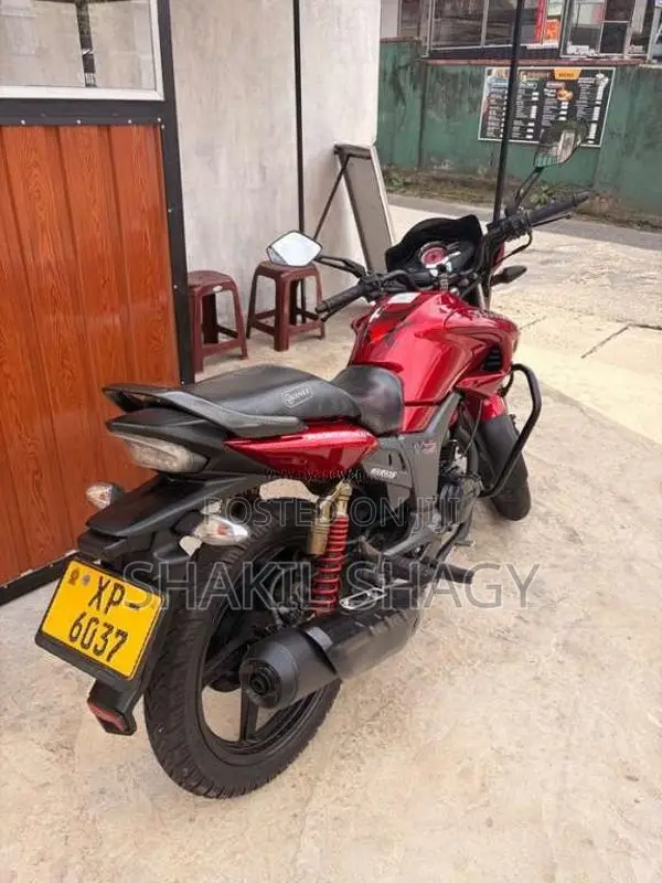 Hero-Honda Hunk 2012 Motorbike (Used)