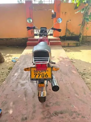 Hero-Honda 100 2004 Motorbike (Used)