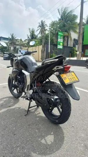 Yamaha FZ Version 3.0 2019 Motorbike (Used)