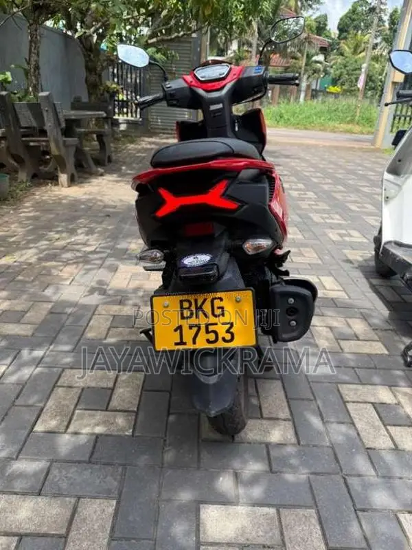 Hero Xoom 2026 Motorbike (Used)
