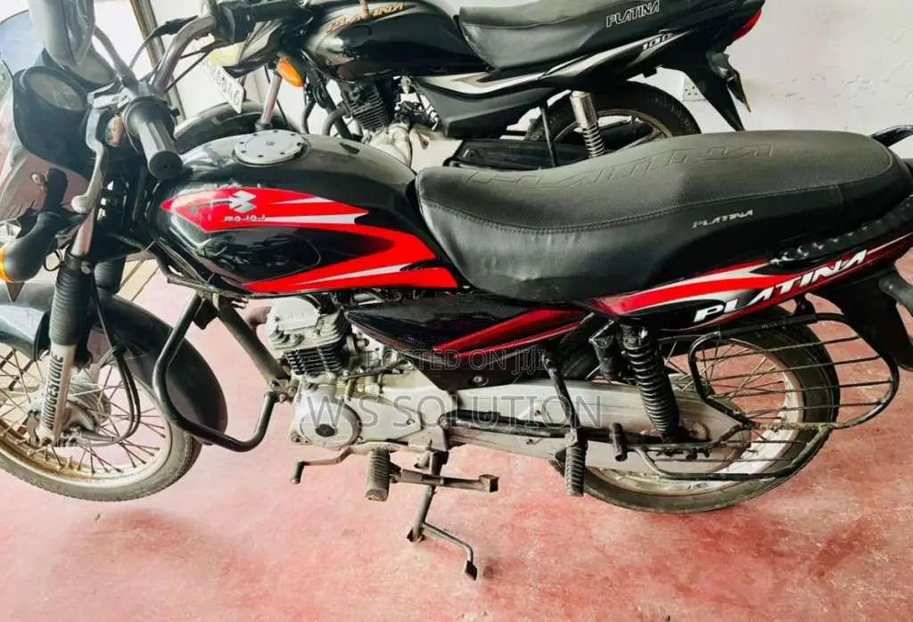 Bajaj Platina 2009 Motorbike (Used)