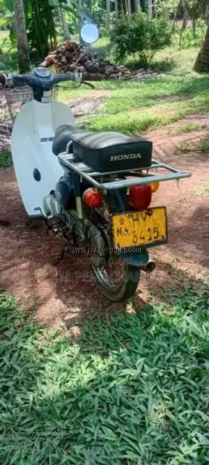 Honda Press cub 2004 Motorbike (Used)