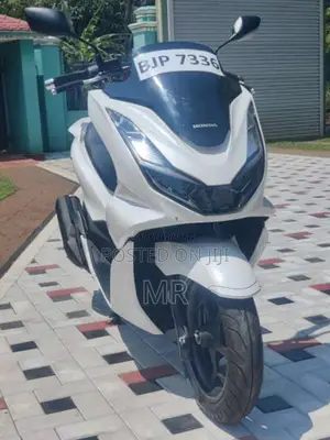 Honda Pcx 125 2024 Motorbike (Used)