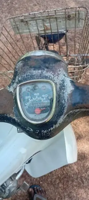 Honda Press cub 2004 Motorbike (Used)