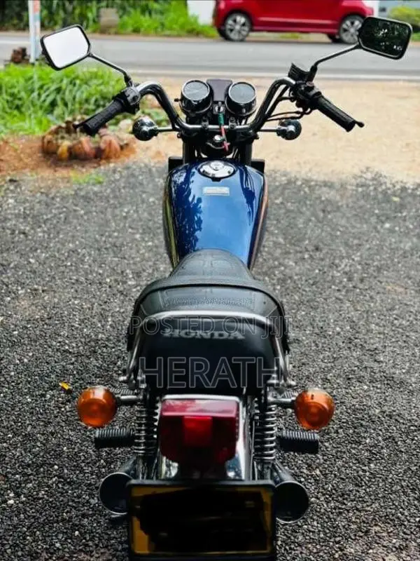 Honda LA Custom 2006 Motorbike (Used)