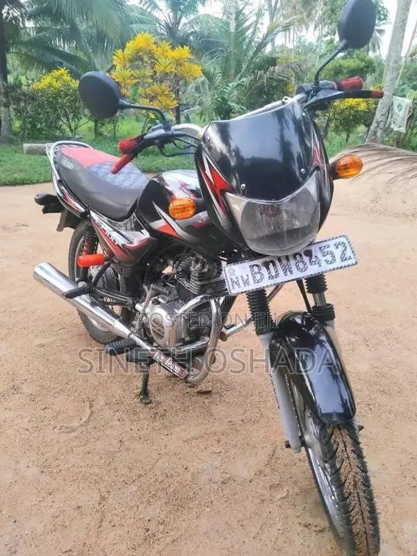 Bajaj CT-100 2016 Motorbike (Used)