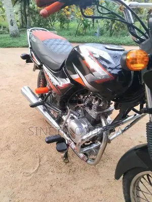 Bajaj CT-100 2016 Motorbike (Used)