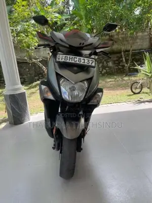Yamaha ZR 2018 Motorbike (Used)