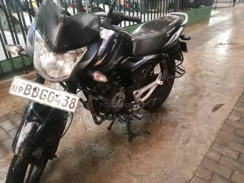 Bajaj Discover 2014 Motorbike (Used)