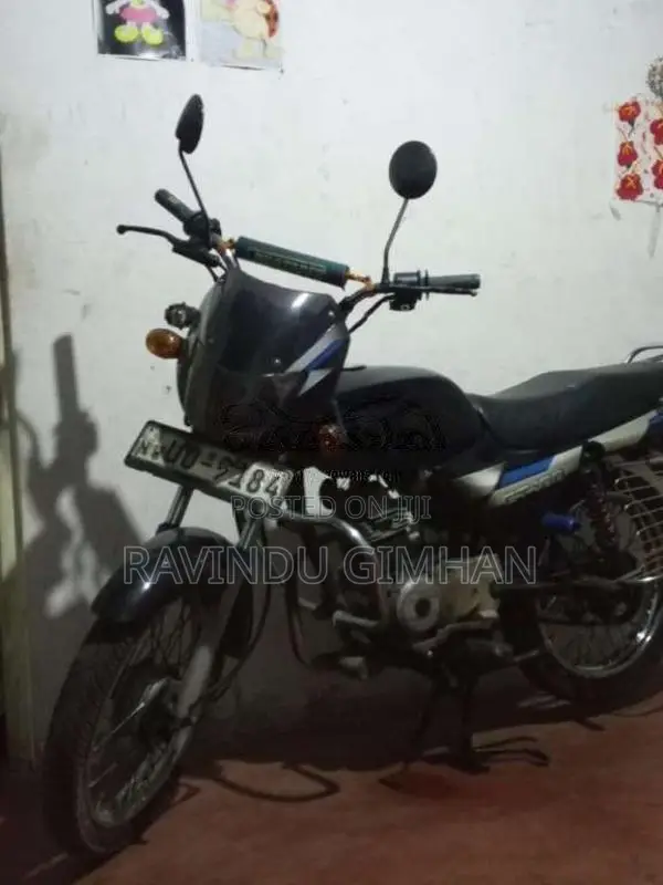 Bajaj CT-100 2010 Motorbike (Used)
