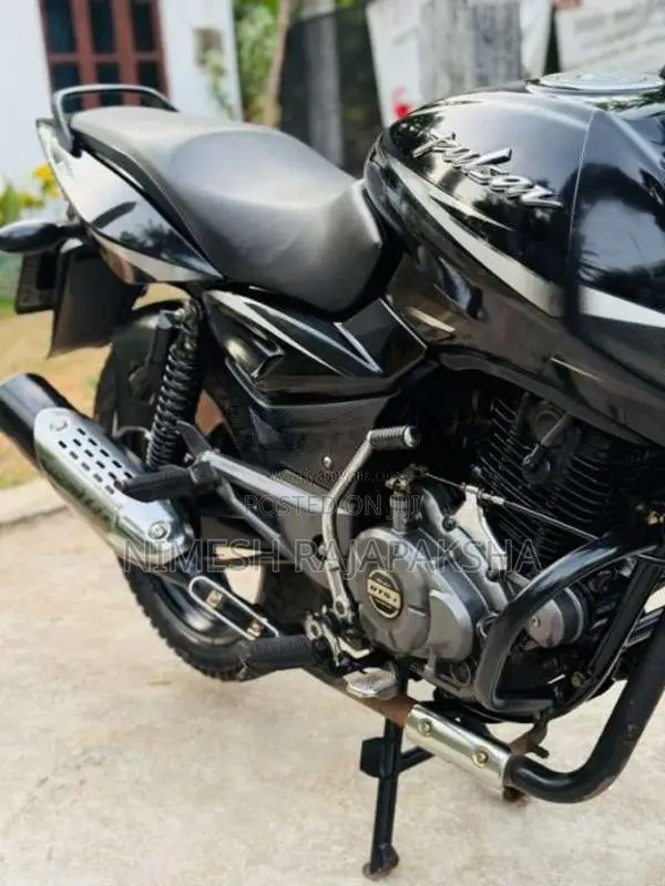 Bajaj Pulsar 150 2018 motorcycle (Used)