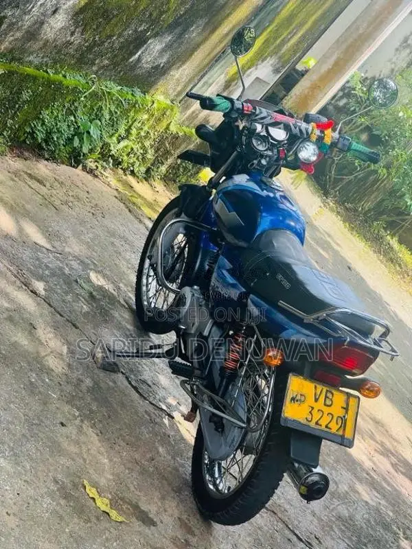 Bajaj CT-100 2009 Motorbike (Used)