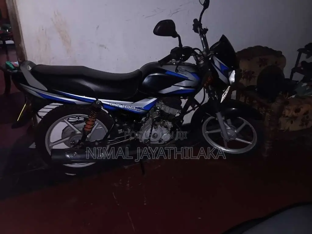 Bajaj CT-100 2018 motorcycle (Used)