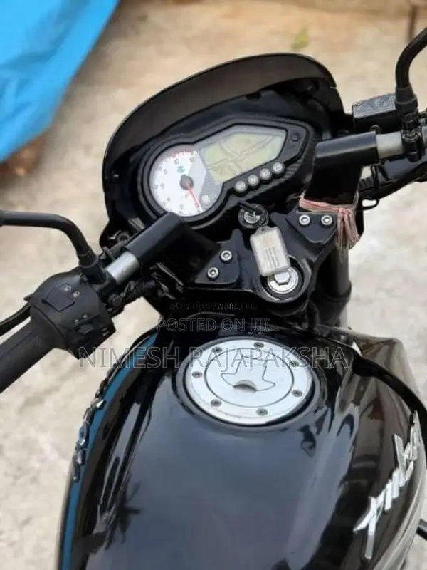 Bajaj Pulsar 150 2018 motorcycle (Used)