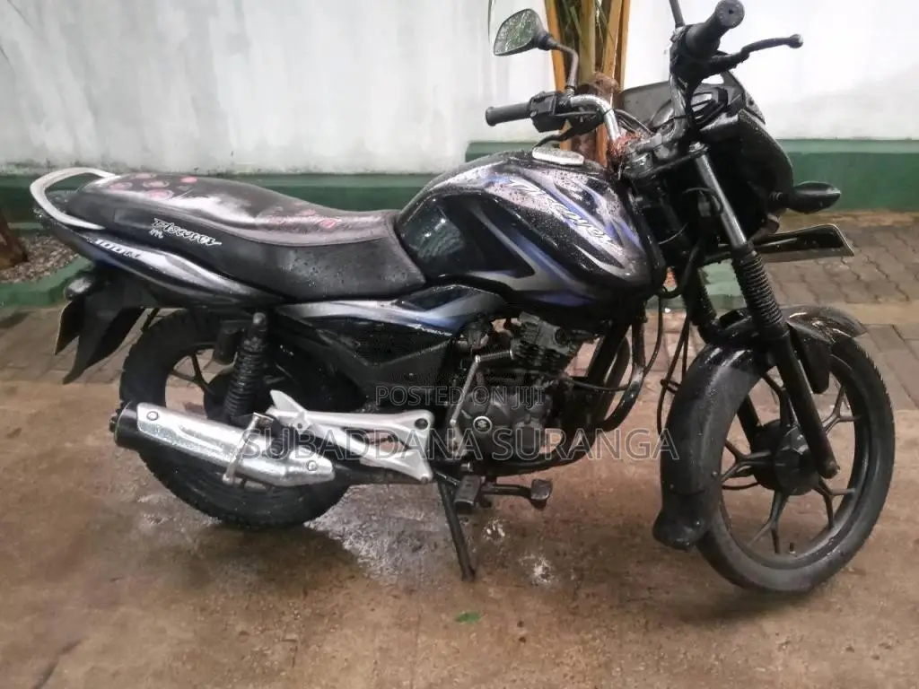 Bajaj Discover 2014 Motorbike (Used)