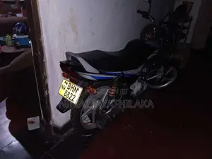 Bajaj CT-100 2018 motorcycle (Used)