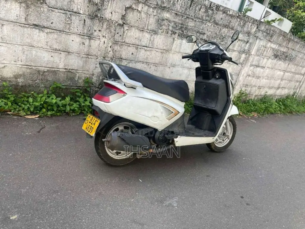 Mahindra Gusto 2019 Motorbike (Used)