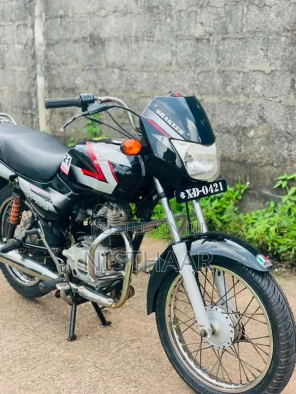 Bajaj CT-100 2011 Motorbike (Used)