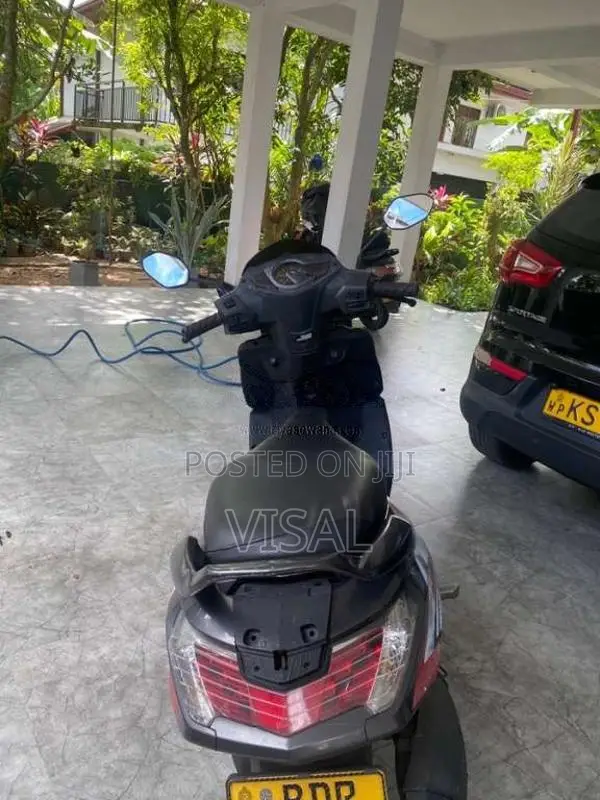 Hero Dash 2015 Motorbike (Used)