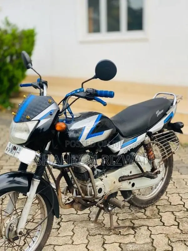 Bajaj CT-100 2011 Motorbike (Used)