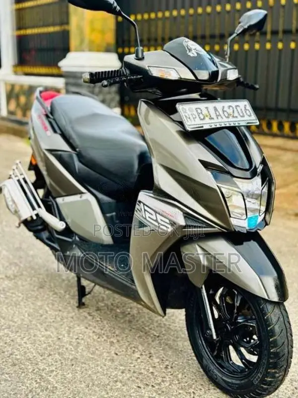 TVS Ntorq 2019 Motorbike (Used)