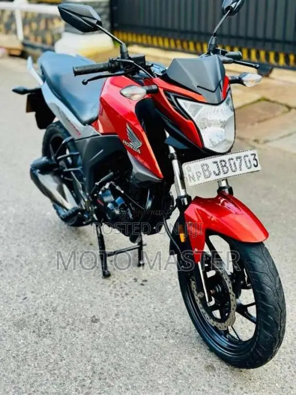 Honda Cb Hornet 2021 Motorbike (Used)
