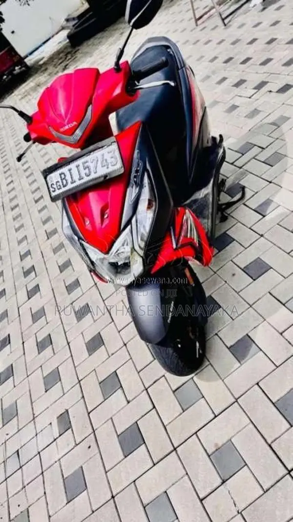 Honda Dio 2019 Motorbike (Used)