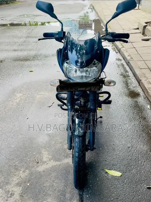 Bajaj Discover 2011 Motorbike (Used)