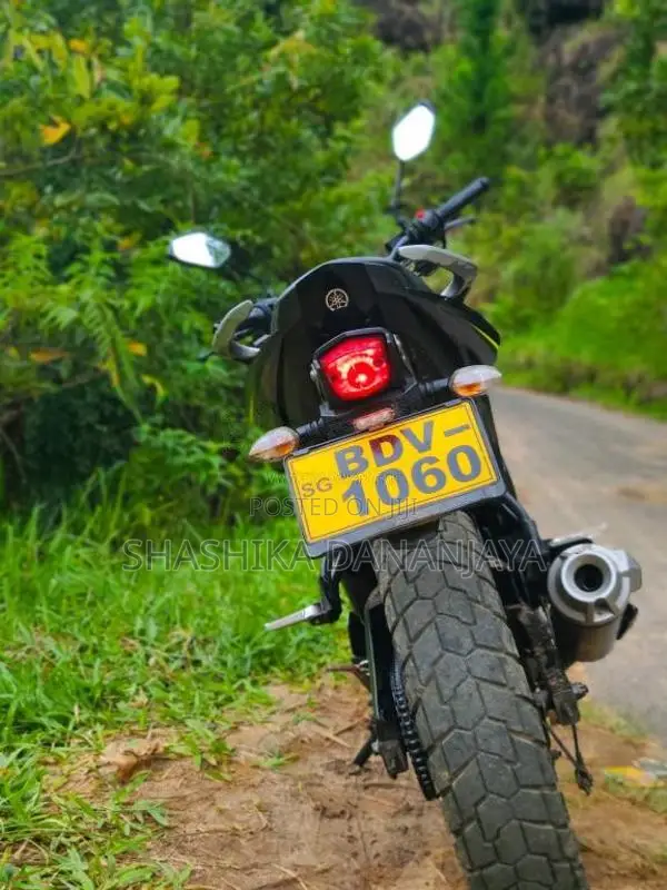 Yamaha Fz Version 2.0 2015 Motorbike (Used)