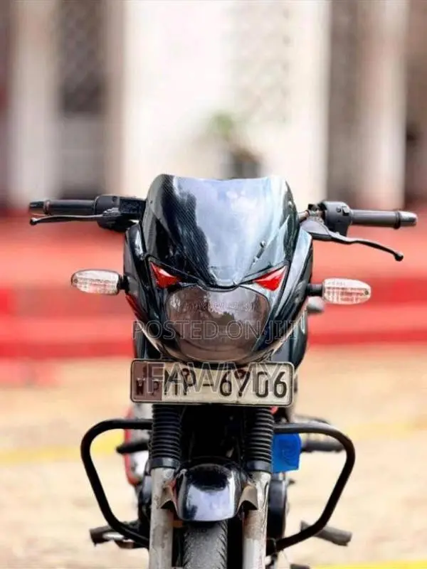 Bajaj Pulsar 2006 Motorbike (Used)