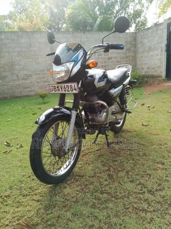 Bajaj CT-100 2014 Motorbike (Used)