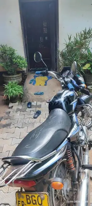 Bajaj CT-100 2018 Motorbike (Used)