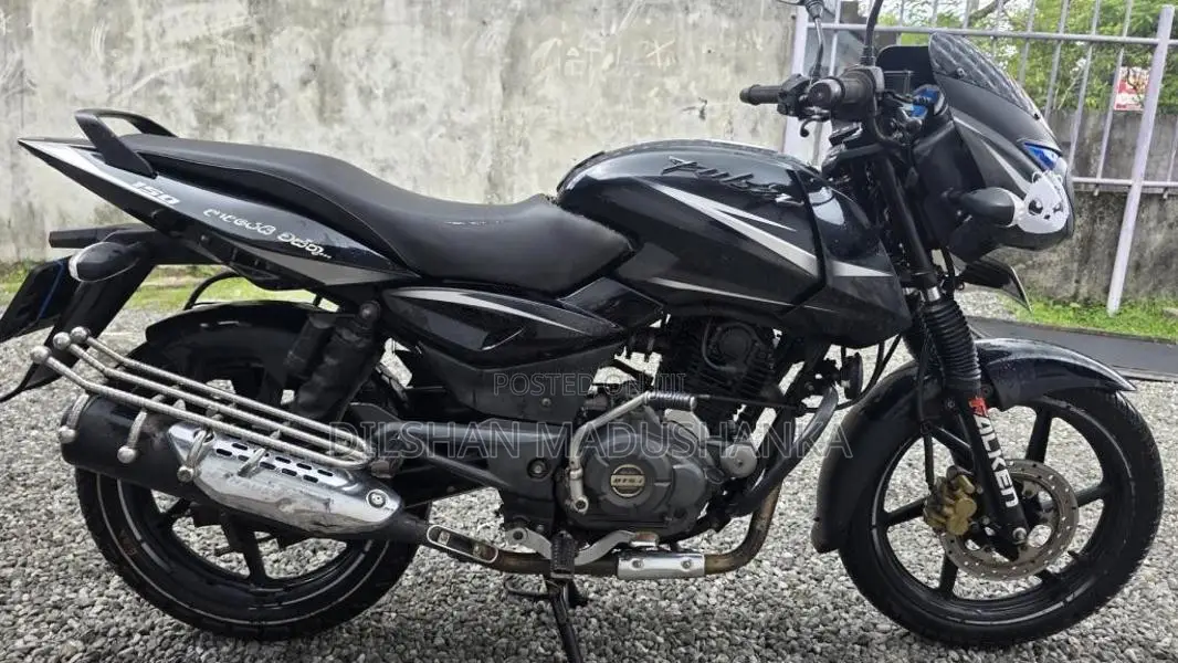 Bajaj Pulsar 150 2018 Motorbike (Used)