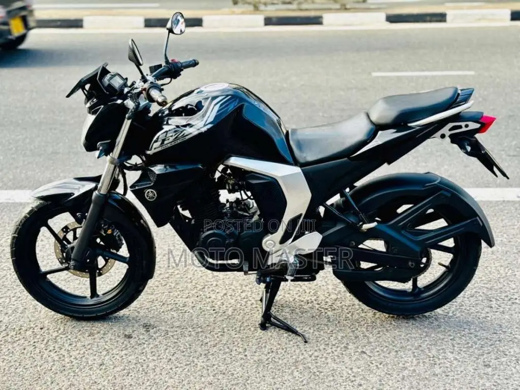 Yamaha FZ 2016 Motorbike (Used)