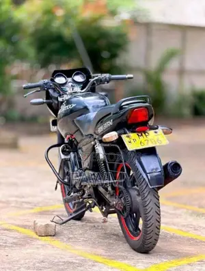 Bajaj Pulsar 2006 Motorbike (Used)