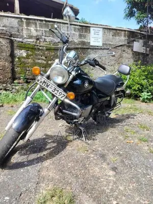 Bajaj Avenger 2006 Motorbike (Used)
