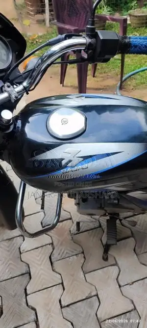 Bajaj CT-100 2018 Motorbike (Used)