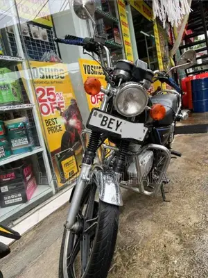 Suzuki GN125 2016 motorcycle (Used)