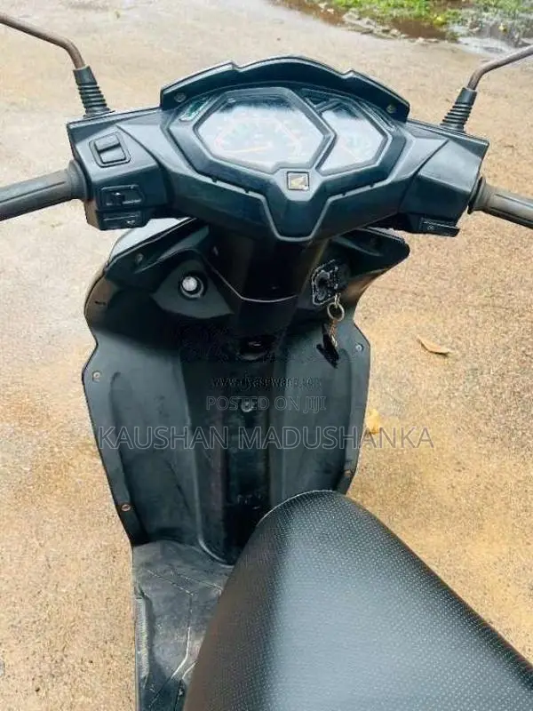 Honda Dio 2018 Motorbike (Used)