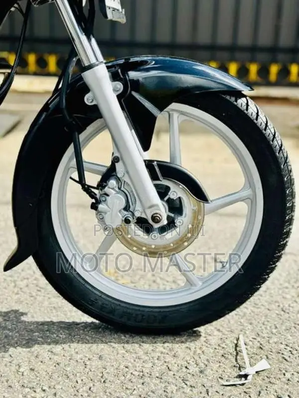 Bajaj Discover 2016 Motorbike (Used)