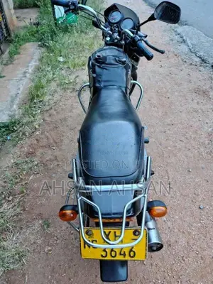 Bajaj CT-100 2011 Motorbike (Used)