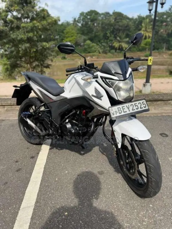 Honda CB Hornet 2017 Motorbike (Used)