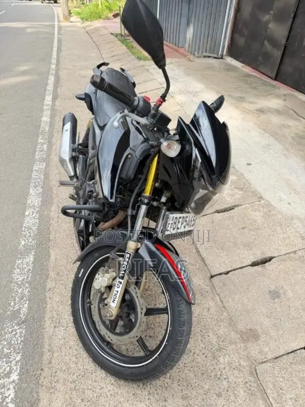 TVS Apache 2017 Motorbike (Used)