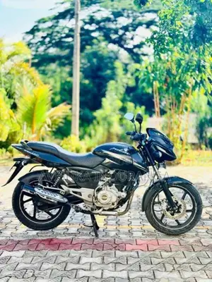 Bajaj Pulsar 150 2016 Motorbike (Used)