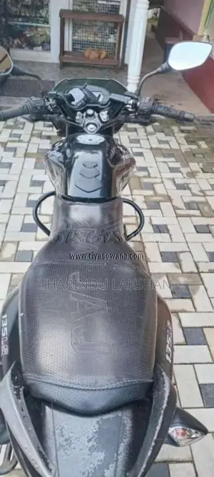 Bajaj Pulsar 2012 Motorbike (Used)