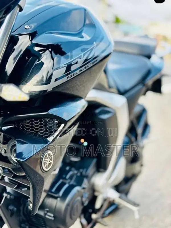 Yamaha FZ 2016 Motorbike (Used)